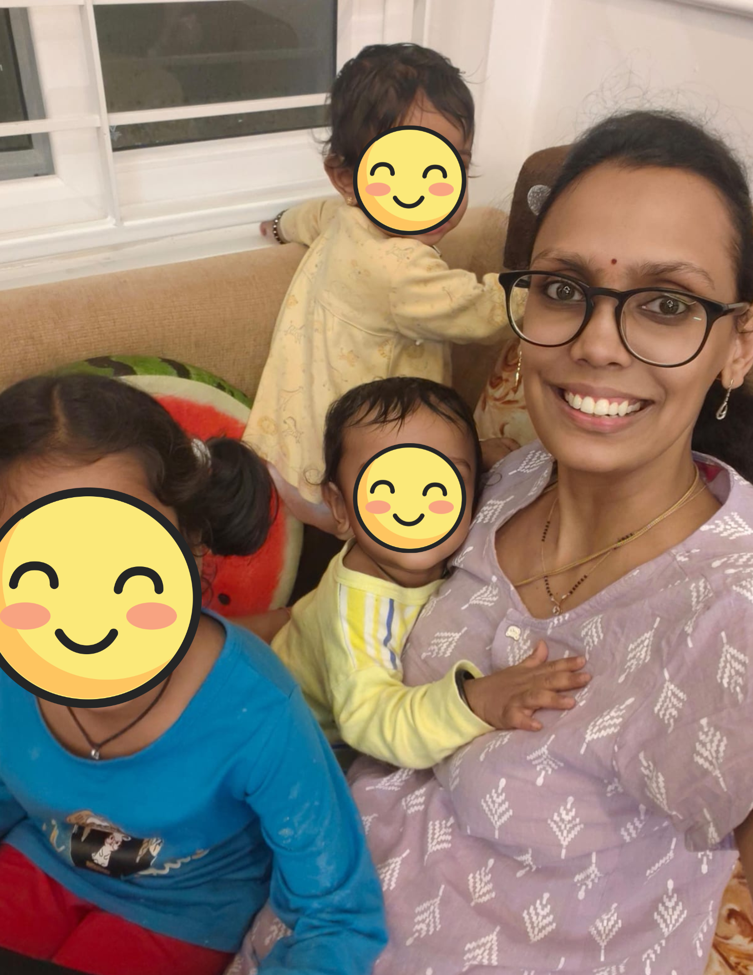 Manogna with her children